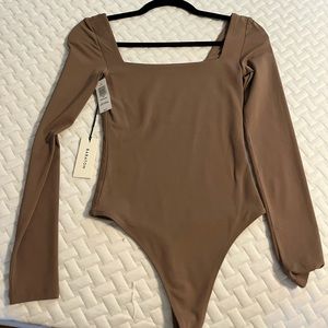 ARITZIA CONTOUR BODYSUIT NWT